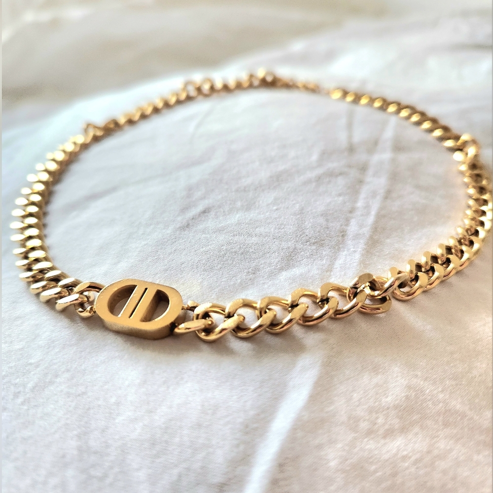 CD Gold necklace choker chain